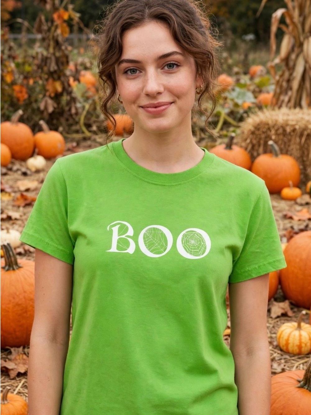 Modern Boo Graphic Tee - Green Women's Short Sleeve Top Size L